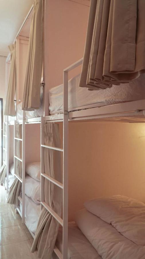 Indonesia Backpacker Hostels Kuta  Εξωτερικό φωτογραφία