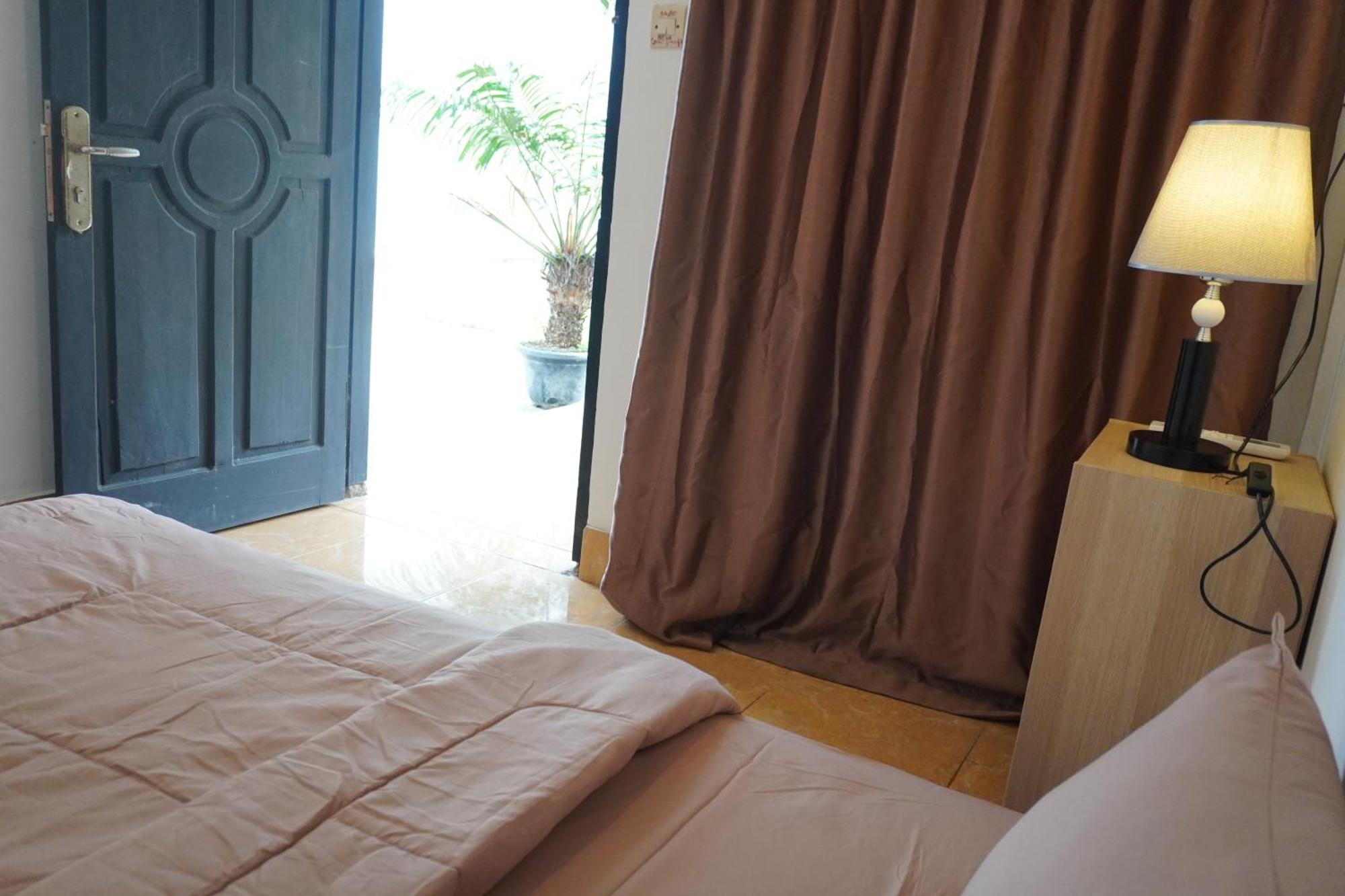 Indonesia Backpacker Hostels Kuta  Εξωτερικό φωτογραφία