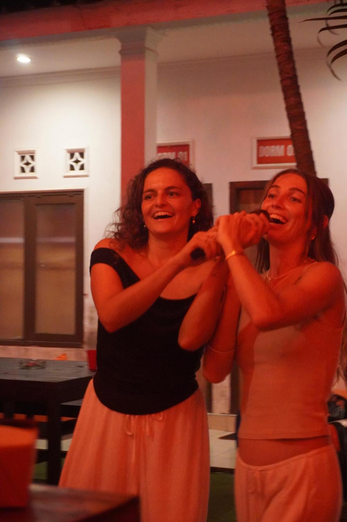 Indonesia Backpacker Hostels Kuta  Εξωτερικό φωτογραφία